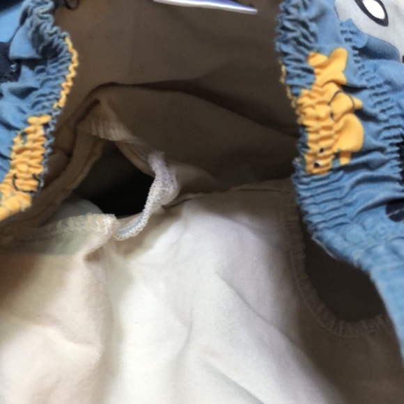 Gymboree boys shark swim trunks size 2T - Picture 5 of 7